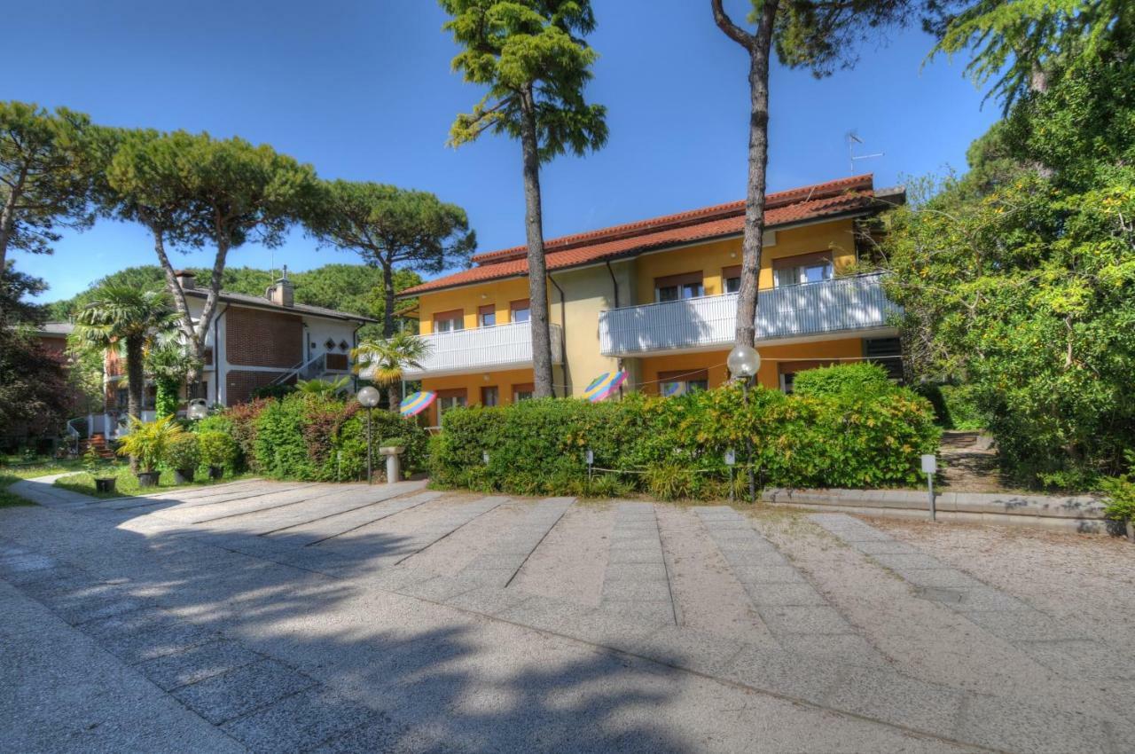 Residence Villa Laura Lignano Sabbiadoro Dış mekan fotoğraf